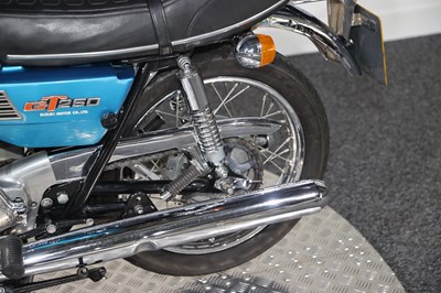 Lot 30 - 1975 Suzuki GT250