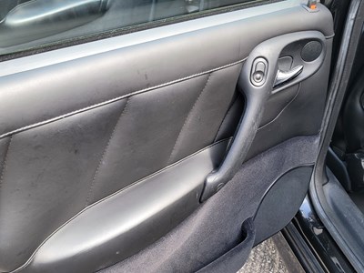Lot 4 - 2001 Vauxhall Vectra 2.2i 16v CDX