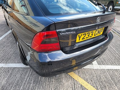 Lot 4 - 2001 Vauxhall Vectra 2.2i 16v CDX