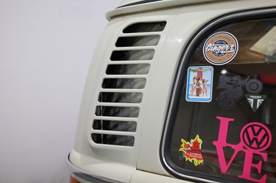 Lot 1972 Volkswagen T2 Westfalia