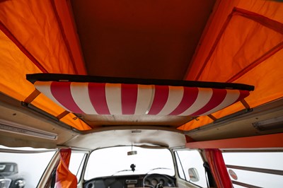 Lot 1972 Volkswagen T2 Westfalia