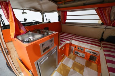 Lot 1972 Volkswagen T2 Westfalia
