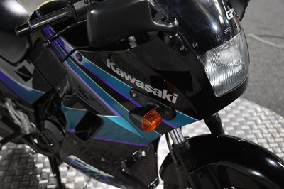 Lot 1994 Kawasaki GPX250R