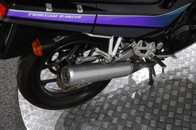 Lot 1994 Kawasaki GPX250R