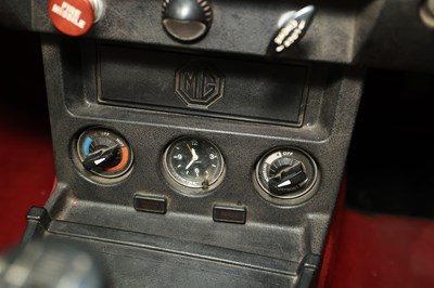 Lot 162 - 1977 MG B Roadster