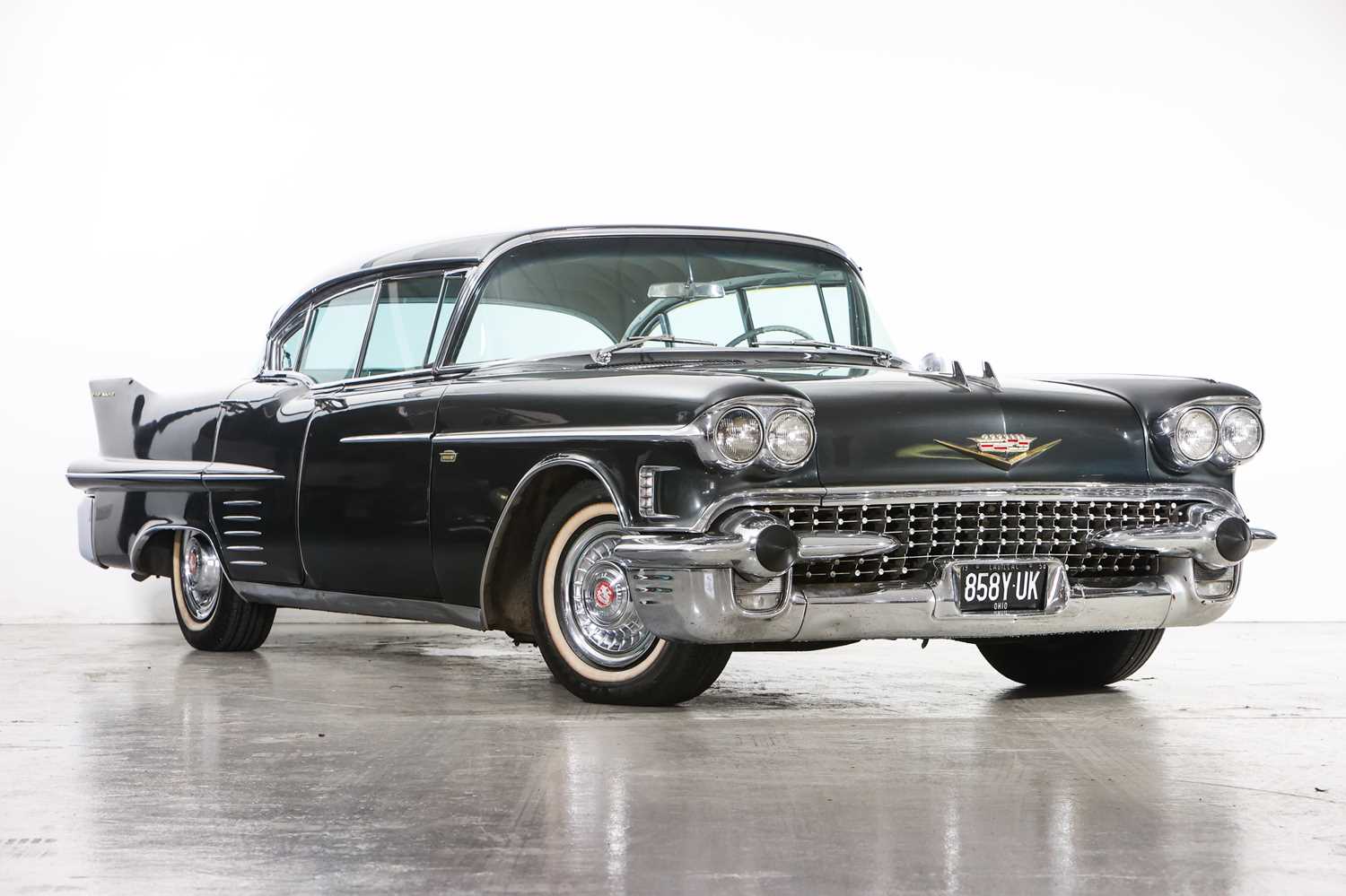 296 - 1958 Cadillac Series 62 Sedan