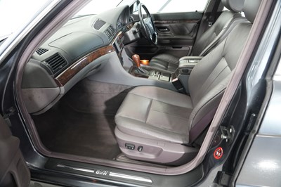 Lot 295 - 1998 BMW 735i (E38)