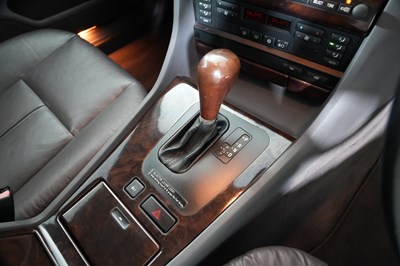 Lot 295 - 1998 BMW 735i (E38)