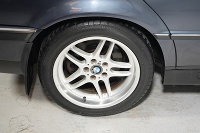 Lot 295 - 1998 BMW 735i (E38)