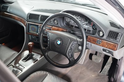 Lot 295 - 1998 BMW 735i (E38)