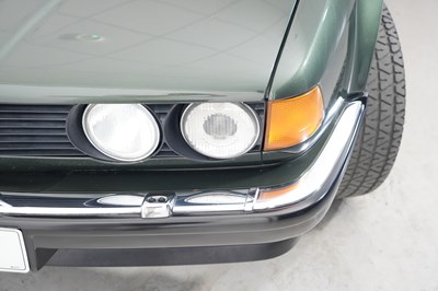 Lot 1987 BMW 735i (E32) SE