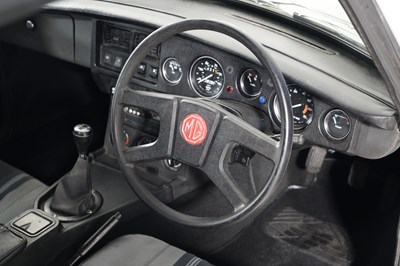 Lot 293 - 1980 MG B GT LE