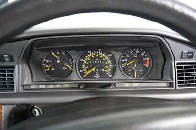 Lot 210 - 1992 Mercedes-Benz 190 E 2.0