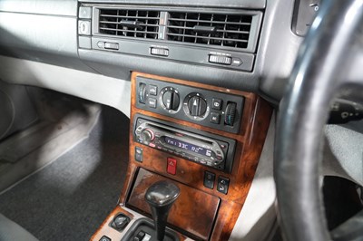 Lot 213 - 1990 Mercedes-Benz 300 SL-24