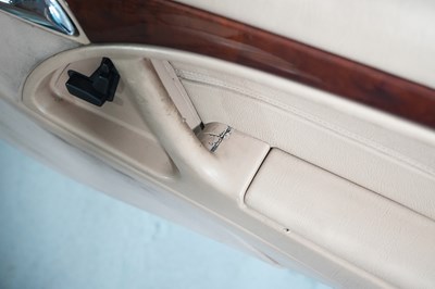 Lot 267 - 1998 Mercedes-Benz SL 280