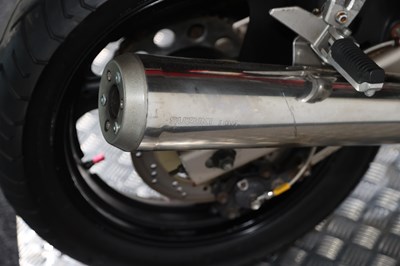 Lot 17 - 1998 Suzuki GSF400 Bandit