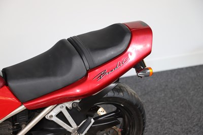 Lot 17 - 1998 Suzuki GSF400 Bandit