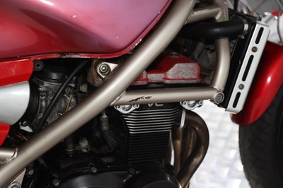 Lot 17 - 1998 Suzuki GSF400 Bandit