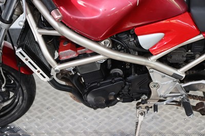 Lot 17 - 1998 Suzuki GSF400 Bandit