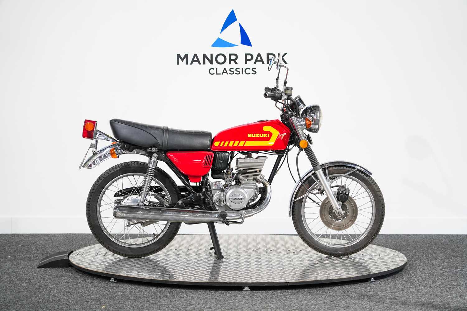 Lot 33 - 1979 Suzuki GT185