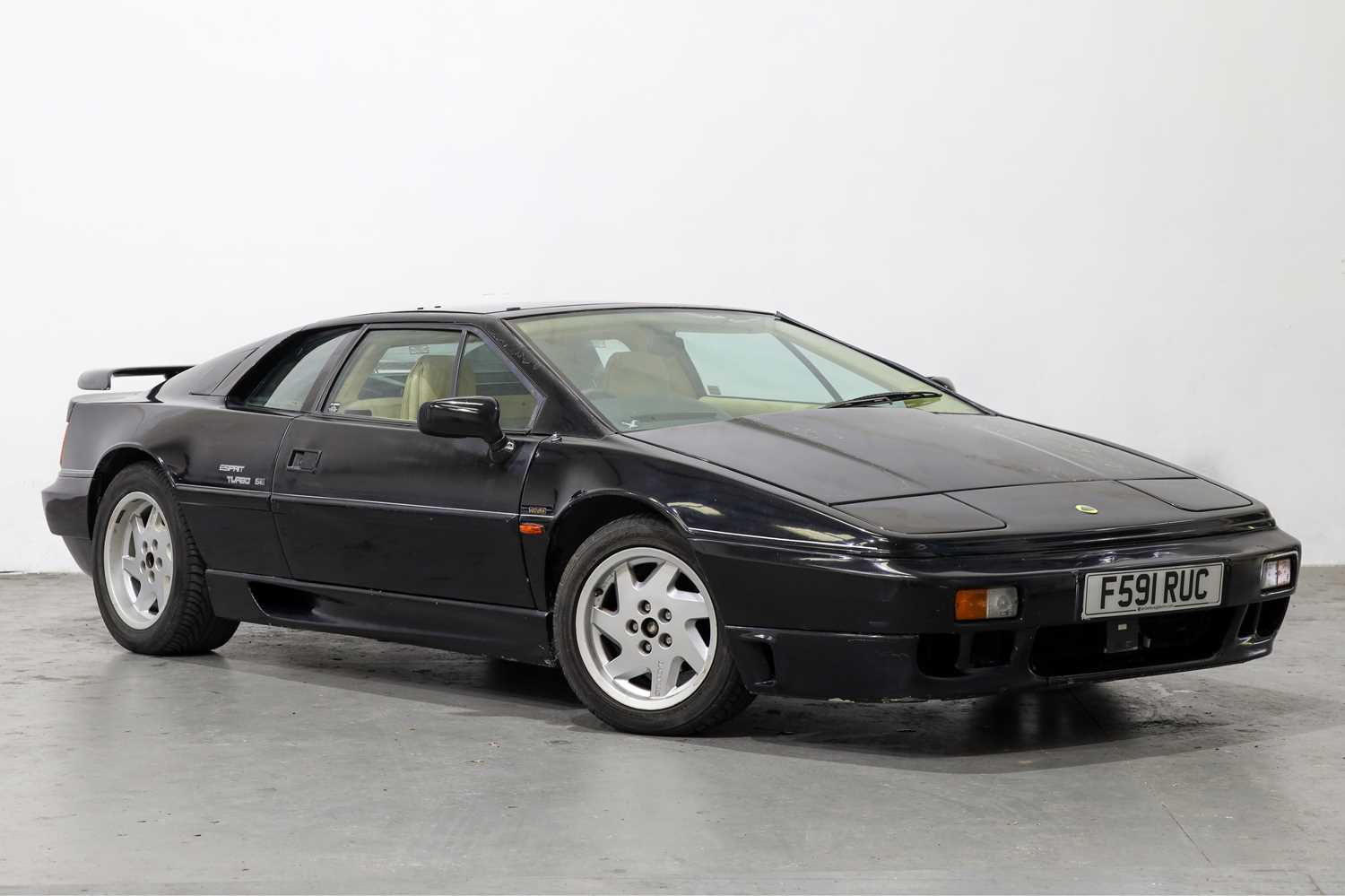 48 - 1989 Lotus Esprit Turbo SE