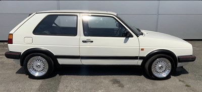 Lot 17 - 1989 Volkswagen Golf GTi