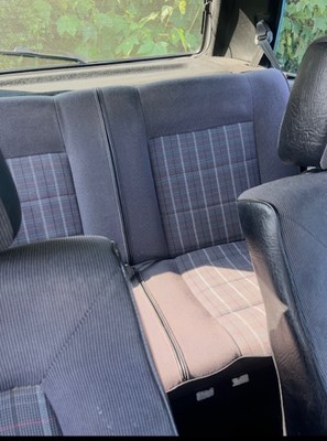 Lot 17 - 1989 Volkswagen Golf GTi