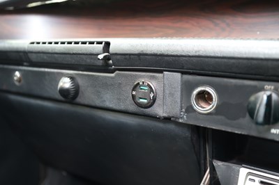 Lot 1972 Rover P6 3500s