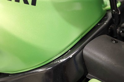 Lot 2000 Kawasaki Ninja ZX-6R J1