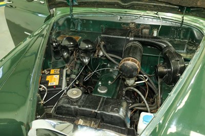 Lot 1955 Singer Hunter