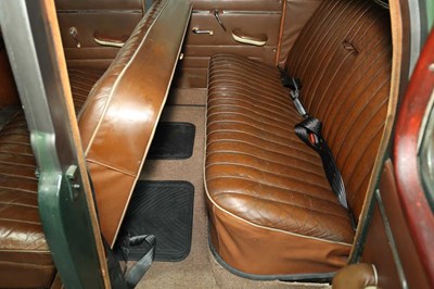 Lot 1955 Singer Hunter