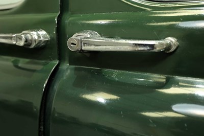 Lot 1955 Singer Hunter