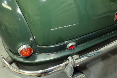 Lot 1955 Singer Hunter