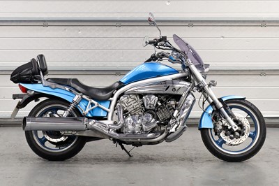 Lot 2007 Hyosung GV650