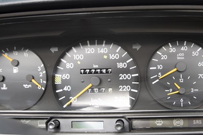 Lot 26 - 1993 Mercedes-Benz 190 E 2.6