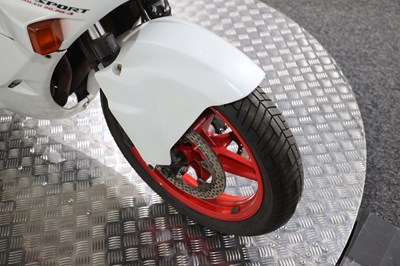 Lot 1988 Honda CBR600F-J