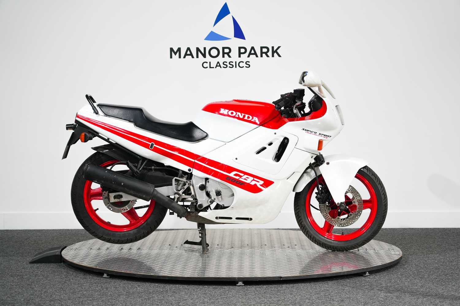173 - 1988 Honda CBR600F-J