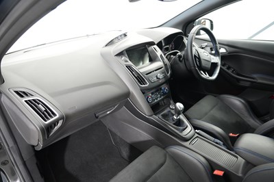 Lot 2018 Ford Focus RS