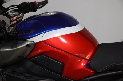 Lot 79 - 2016 Yamaha MT-10