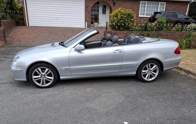 Lot 21 - 2009 Mercedes Benz CLK 200 K Avantgarde