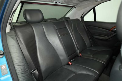Lot 2000 Mercedes-Benz S55 AMG