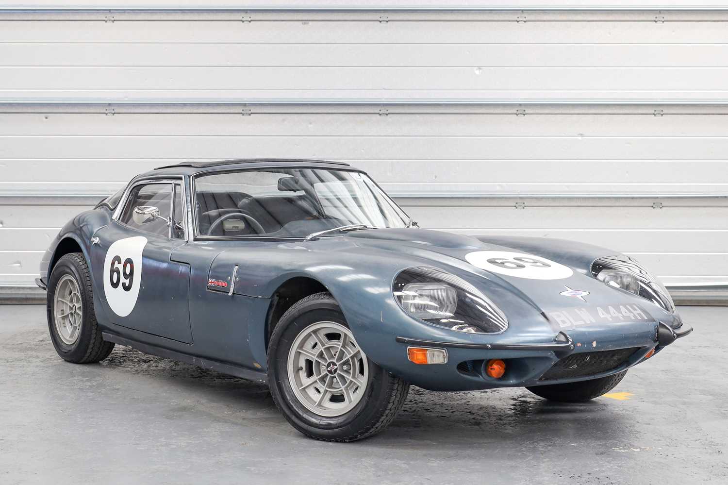 9 - 1970 Marcos GT 3.1 Fast Road