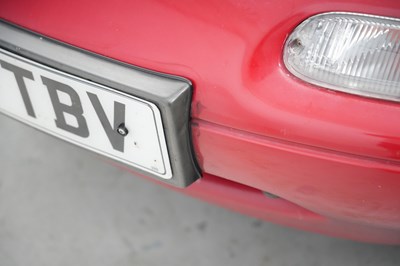 Lot 1994 Mazda MX-5 1.8i