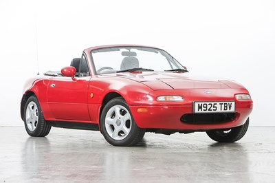 Lot 1994 Mazda MX-5 1.8i