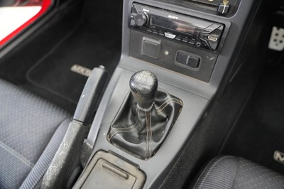 Lot 1994 Mazda MX-5 1.8i