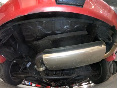 Lot 1994 Mazda MX-5 1.8i
