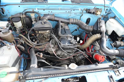 Lot 1987 Nissan D21 4.0 4WD Pickup