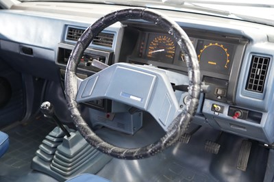 Lot 1987 Nissan D21 4.0 4WD Pickup