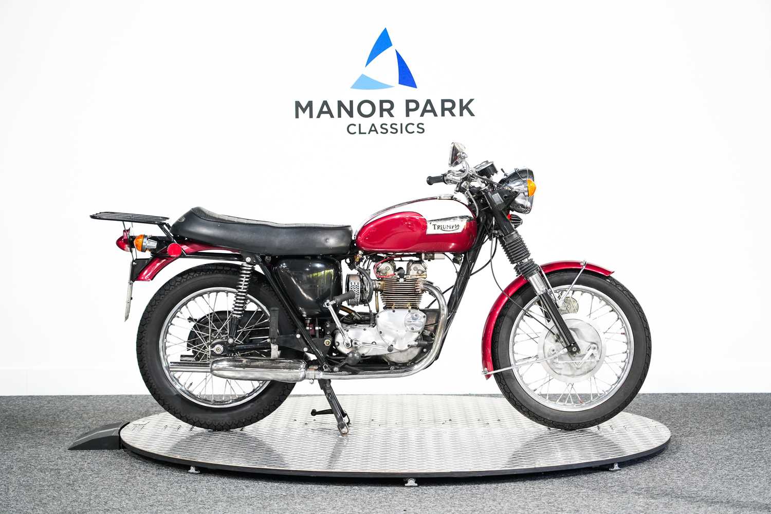 160 - 1972 Triumph T100R Daytona