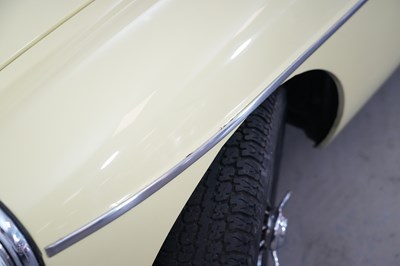 Lot 1971 MG B Roadster 2+2 Conversion